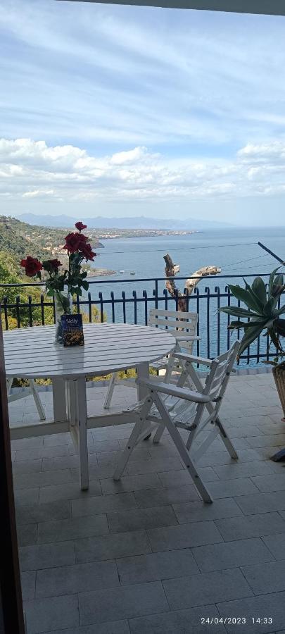 La Timpa Villa Acireale Buitenkant foto
