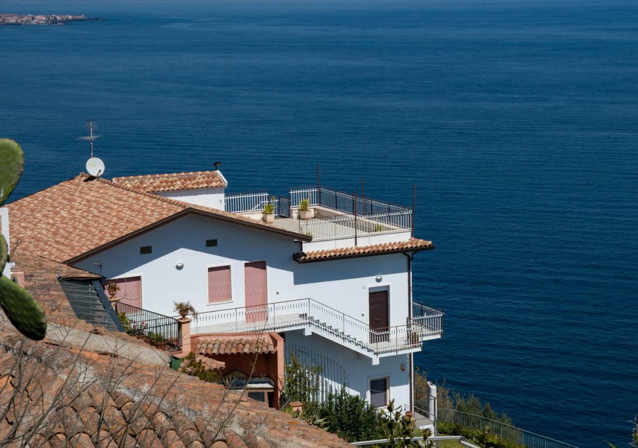 La Timpa Villa Acireale Buitenkant foto