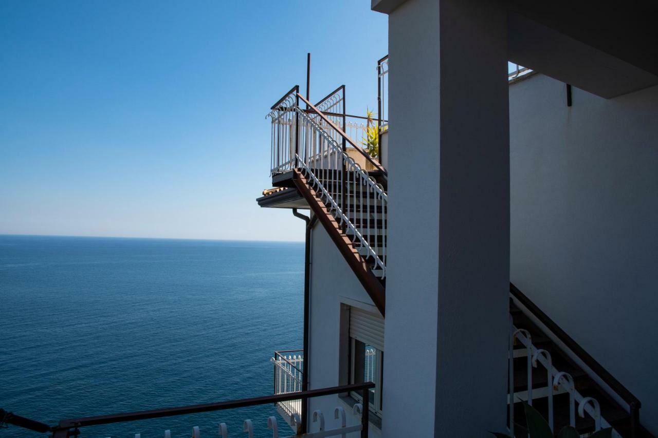 La Timpa Villa Acireale Buitenkant foto
